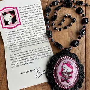 hello kitty Pink Head by Tarina Tarantino; early 2000’s